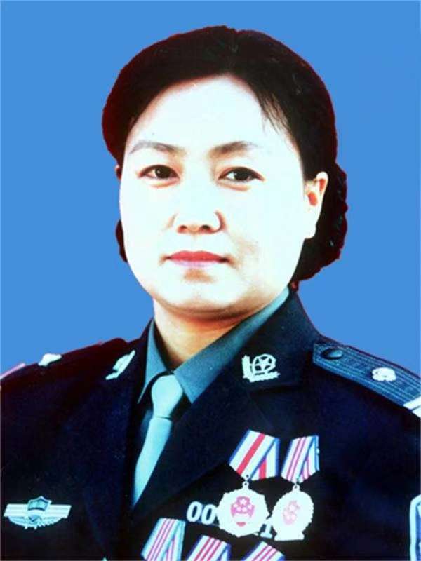 任长霞 --- 公祭 --- 我要祈福 51qifu